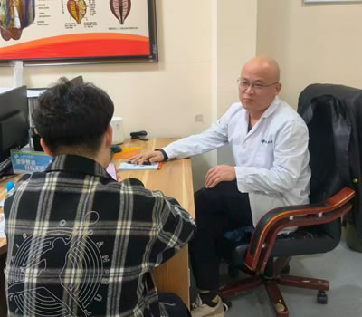 天水市|男科医师高朋磊：守护男性健康，专业男科诊疗